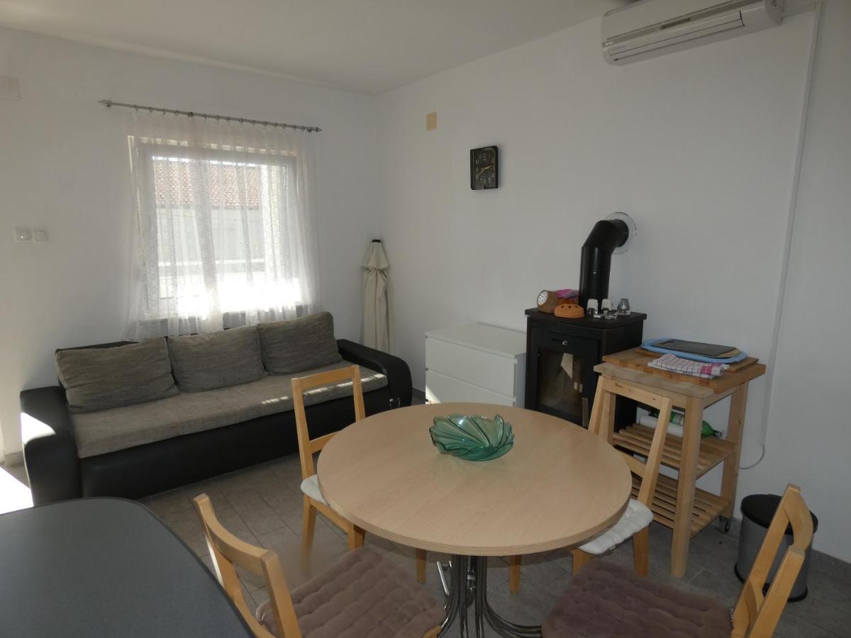 Tomo Apartment Starigrad Paklenica Dış mekan fotoğraf